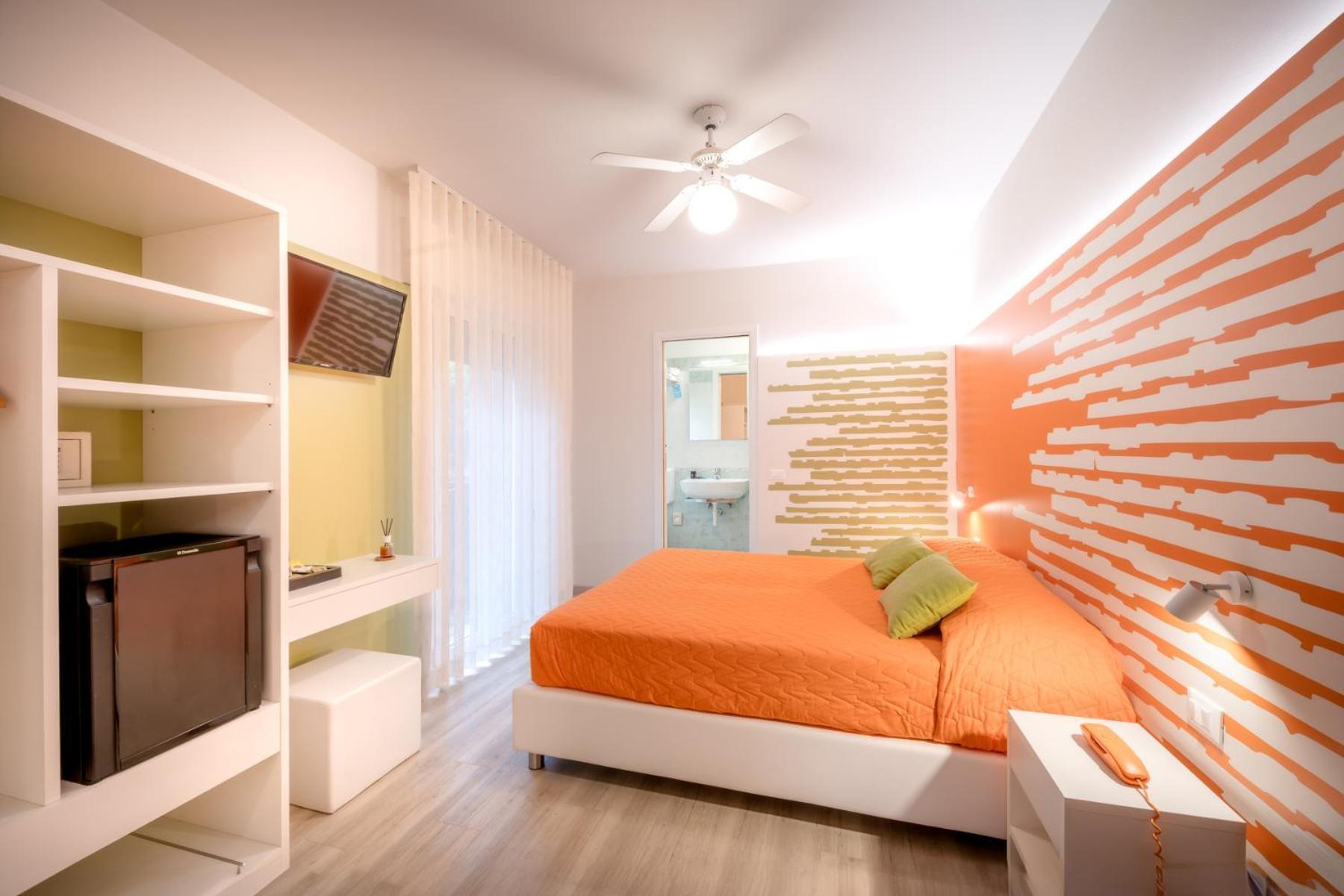 Hotel All'Orologio 3 Stelle Superior Caorle Ngoại thất bức ảnh
