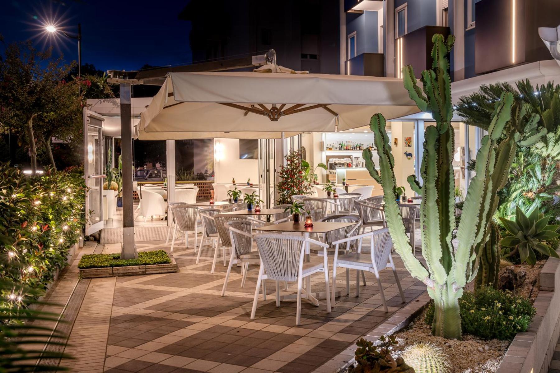 Hotel All'Orologio 3 Stelle Superior Caorle Ngoại thất bức ảnh