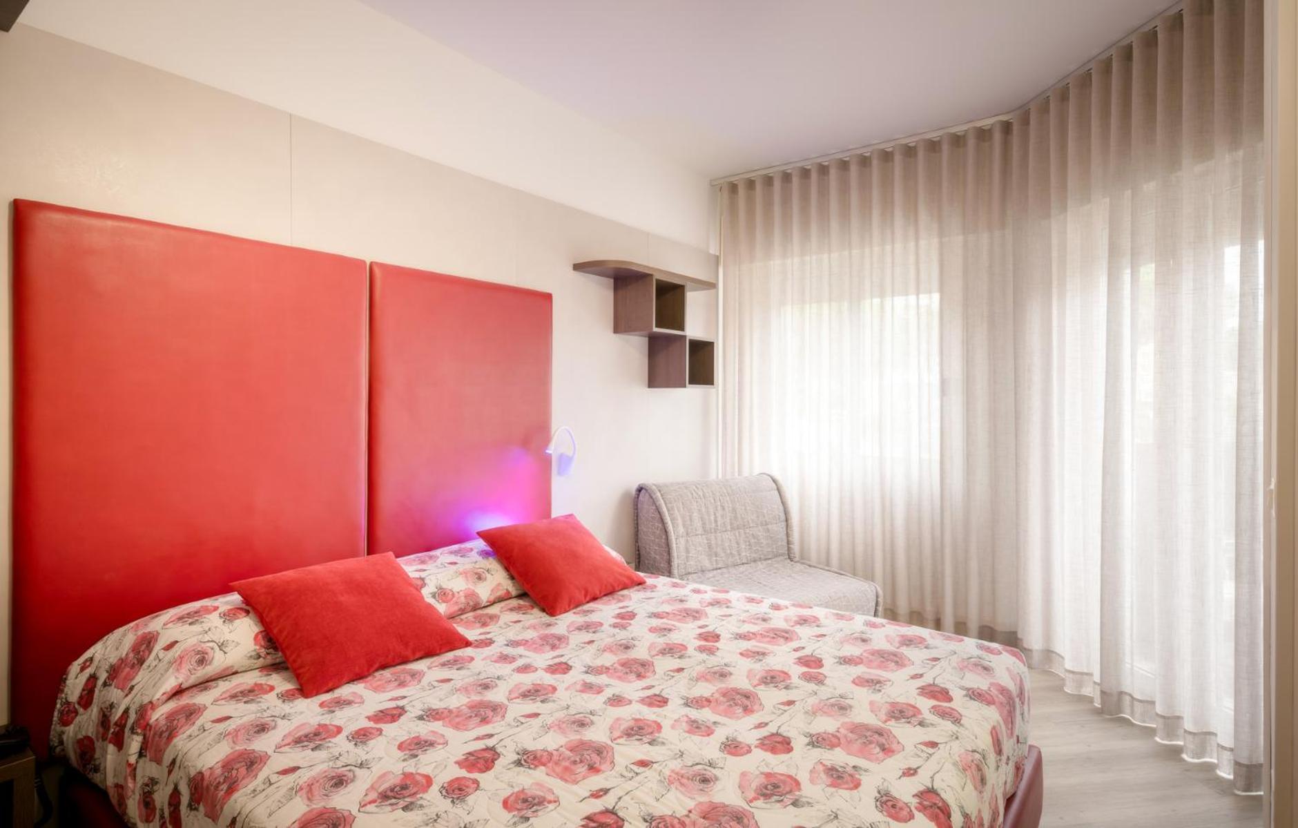 Hotel All'Orologio 3 Stelle Superior Caorle Ngoại thất bức ảnh