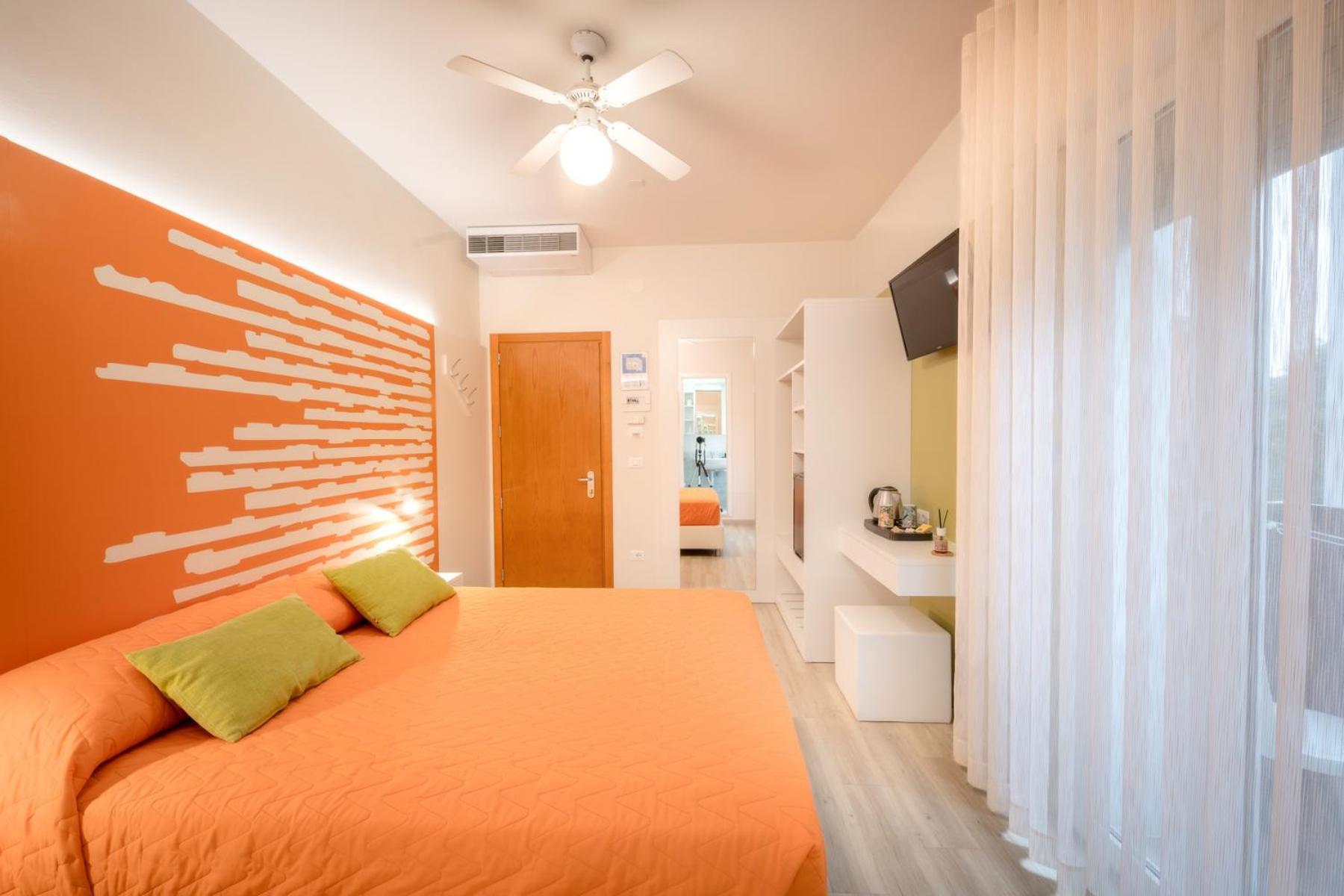 Hotel All'Orologio 3 Stelle Superior Caorle Ngoại thất bức ảnh