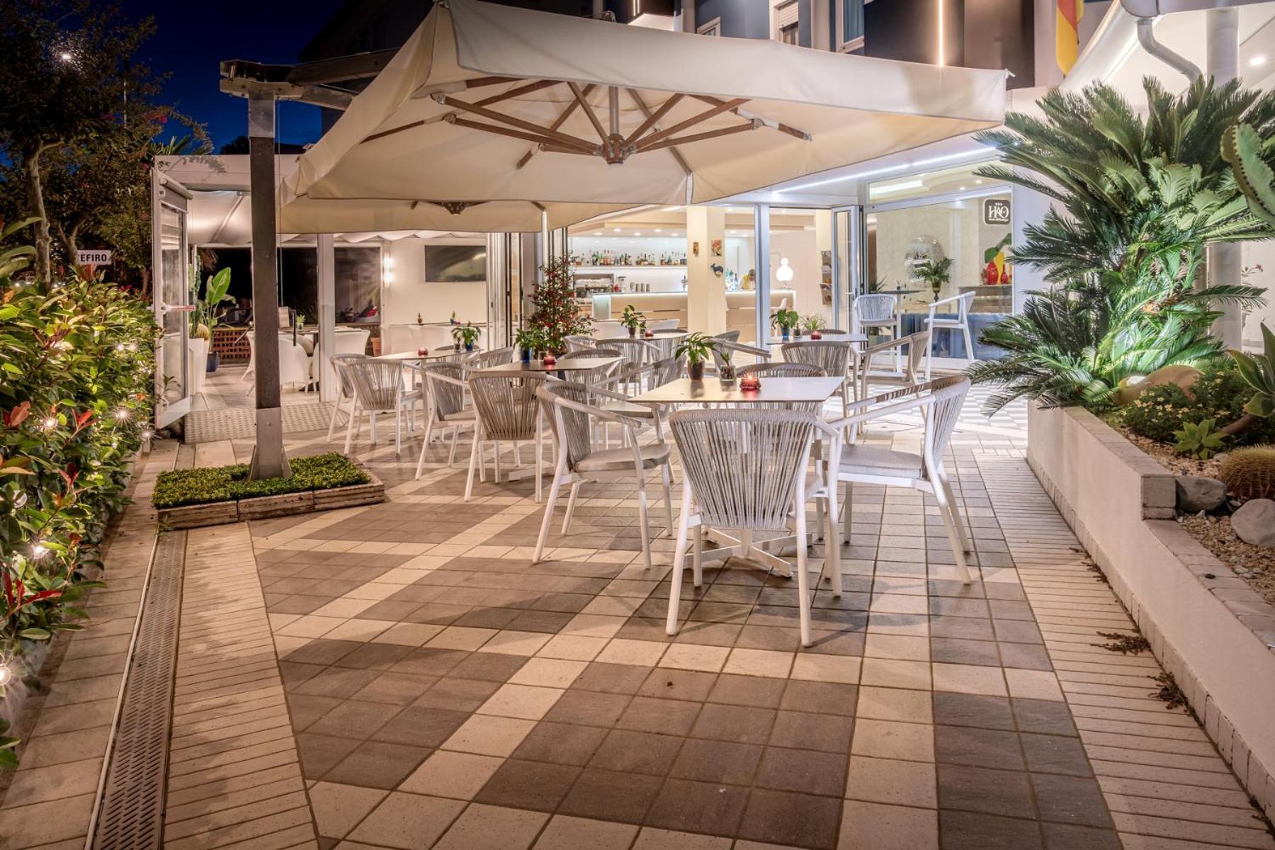 Hotel All'Orologio 3 Stelle Superior Caorle Ngoại thất bức ảnh